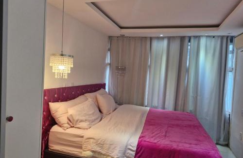 Centro Historico Apartment | Quarto de casal ensolarado