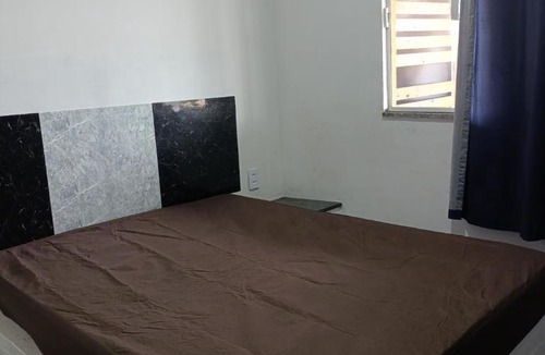 Marica House | Quarto econômico Beira Mar em Barra de Maricá ambiente familiar tipo Hostel