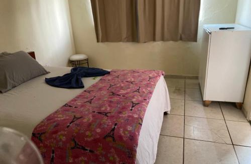 Sete Lagoas Hotel | Quarto econômico no centro