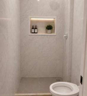 Inhauma House | Quarto economico ao lado do Shopping nova america