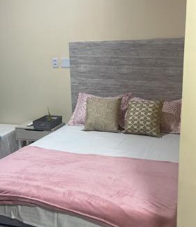 Belem House | Quarto em Belém - Próximo ao Mercado de São Brás