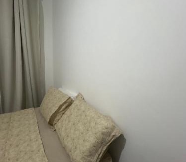 Sagrada Familia House | Quarto em BH