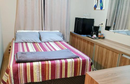 Meia Praia Other | Quarto em residência familiar