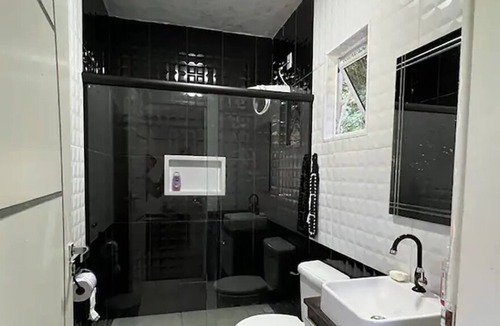 Lavras Novas House | Quarto Grande em Saramenha