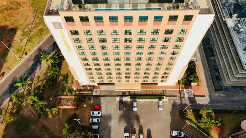 Taguatinga Hotel | Quarto Mobiliado no Hotel Comfort Taguatinga com Wi-Fi, Ar condicionado e Estacionamento Grátis