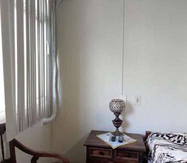 Praia do Canto House | Quarto no apartamento do anfitrião na Praia do Canto
