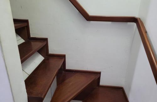 Cidade Industrial de Curitiba House | Quarto para casal Positivo UTFPR INC Volvo