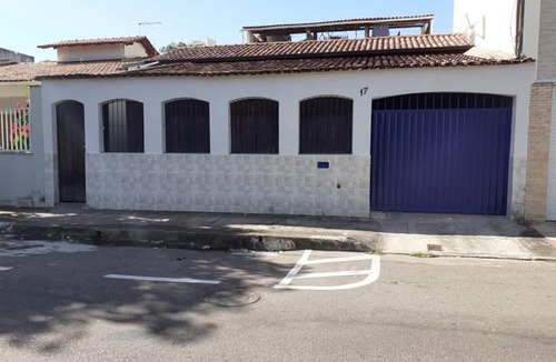 Republica House | Quarto particular em Vitória