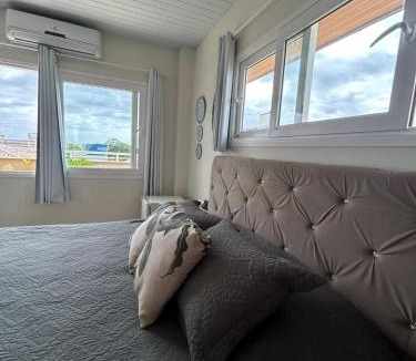 Canto Grande House | Quarto privativo em cobertura em bombinhas