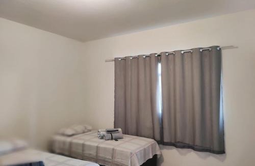 Santa Monica House | Quarto privativo no Bairro Santa Mônica