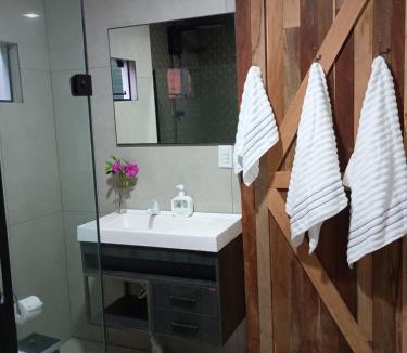 Estancia Velha House | Quarto suíte privativo acesso independente