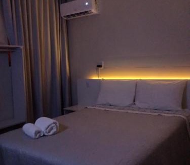 Estancia Velha House | Quarto suíte privativo ar e tv