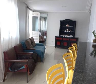 Nazare House | Quarto triplo COP30 No Centro proximo a tudo