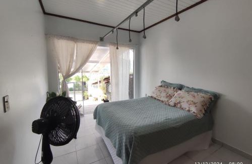 Encantado House | Quartos familiares com piscina