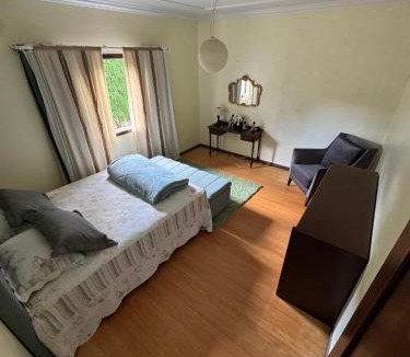 Alegre House | Quartos na Casa de Novela