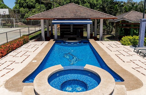 Esparza House | Quinta La Karpa