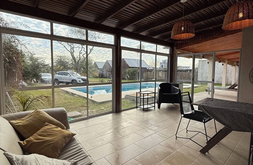 Mesopotamia House | Quinta with pool in Pueblo Belgrano