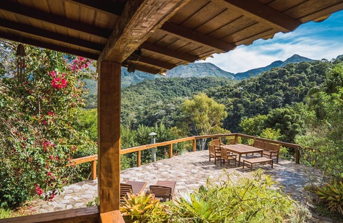 Araras Ski Chalet | Quinta59: Hospedagem De Charme Chalé João-de-barro