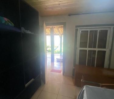 Lapinha da Serra House | Quintal da prainha Bar - pousada simples-beira da lagoa