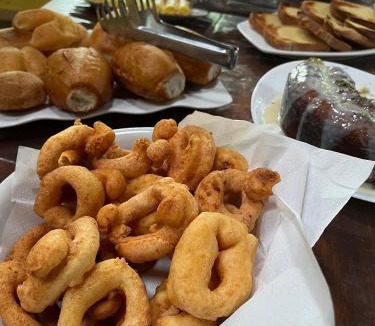 Delfinopolis Hotel | Quintal de minas Pousada