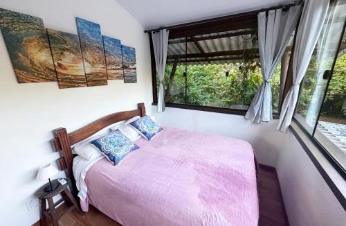 Manguinhos House | Quintal do Contêiner em Manguinhos