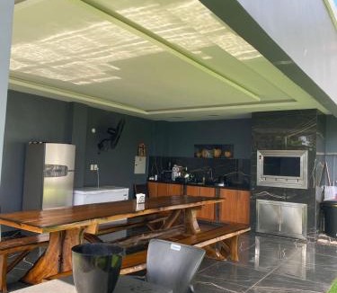 Ciudad Del Este House | QuintaYoyo