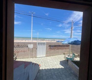 Jardim Atlantico Apartment | Quitinete pé na areia
