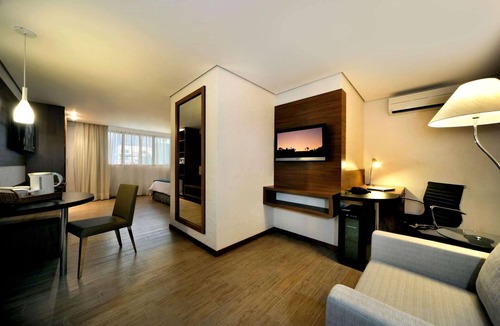 Nazare Hotel | Radisson Hotel Belém Maiorana Jr
