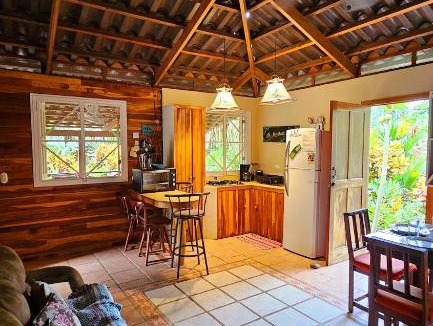 Cocles Ski Chalet | Rameen- Private Garden House near Cocles Beach