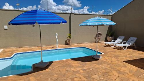 Borborema House | Rancho charmoso e completo próximo ao rio no Village Tiete em Borborema SP