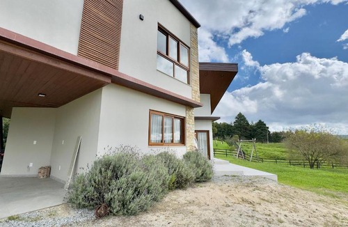 Rancho Queimado House | Rancho Queimado - Jardim da Serra - Lote 25