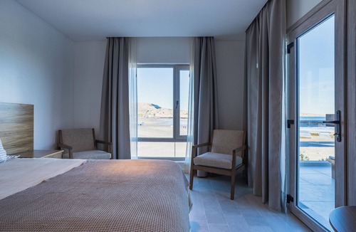 Puerto Piramides Hotel | Rayentray Piramides