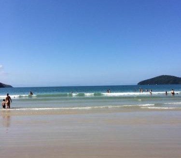 Praia da Enseada Apartment | Recanto da Enseada - Condomínio Via Marina