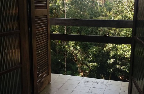 Monteiro Lobato Ski Chalet | Recanto Waterfall Mountain II