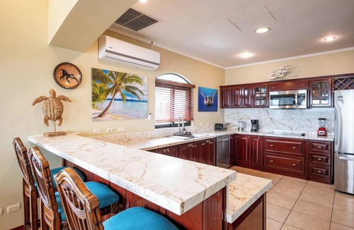 Playa Hermosa Condo | RECENTLY UPDATED Villa Lorenzo 3 BR Oceanview Penthouse Villa 6 Guests