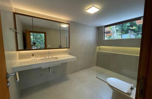 Itacoatiara House | Refúgio com vista mar e verde