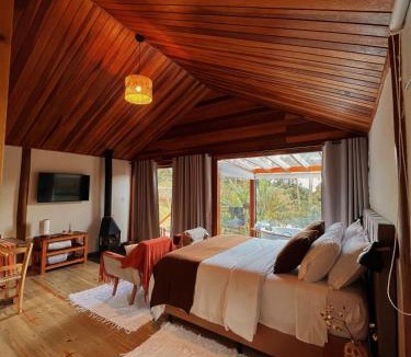Sapucai-Mirim House | Refúgio das Araucárias