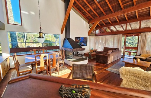 Campos do Jordao House | Refúgio das Nuvens | by The Lodges