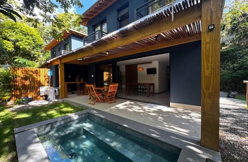 Acu da Torre House | Refúgio de Luxo na Praia do Forte Casa com 3 Suítes entre o Mar e a Mata