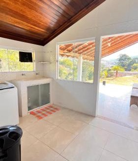 Passa Quatro House | Refúgio Doce Mel