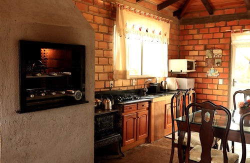 Ponte Alta Ski Chalet | Refúgio dos Sonhos e Encantos: Chalé em Monjolinho
