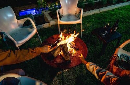 Jardim Estancia Brasil House | Refúgio e diversão para FAMÍLIAS a 60 min de SP - Piscina, Churrasqueira, wifi 300Mbps - PETFRIENDLY