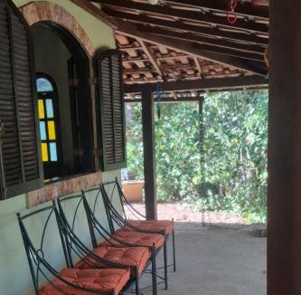 Macae House | Refúgio em Sana com rio privativo