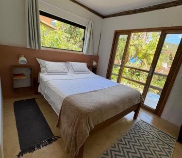 Camburi House | Refúgio na praia e na mata em condomínio