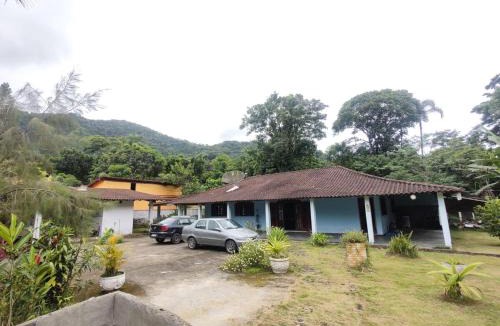 Ariro House | Refúgio Natural em Angra Perto da Cachoeira