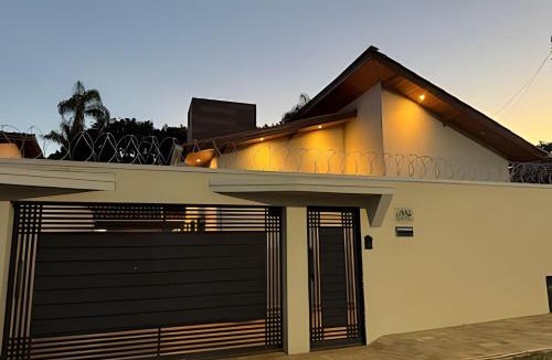 Guimaraes House | Refúgio no Coração de Araxá