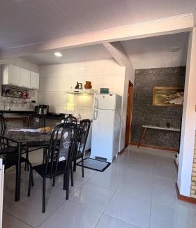 Pedra Azul House | Refúgio no Interior