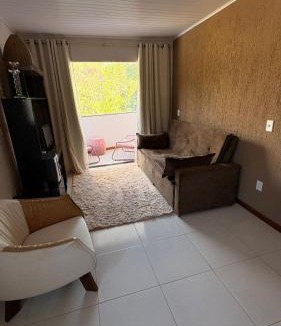 Pedra Azul House | Refúgio no Interior