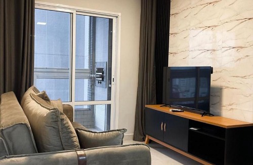 Boqueirao Apartment | Refúgio Perfeito no Boqueirão: Apartamento Moderno a 100m da Praia com Sacada Gourmet e Piscina!