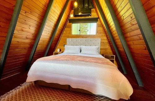 Dom Pedro de Alcantara Ski Chalet | Refúgio Romântico com Jacuzzi na Natureza a 10 min da Praia